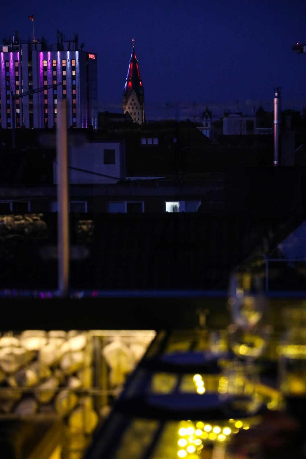 Penthouse - Luxury Resort & Spa パーダーボルン エクステリア 写真