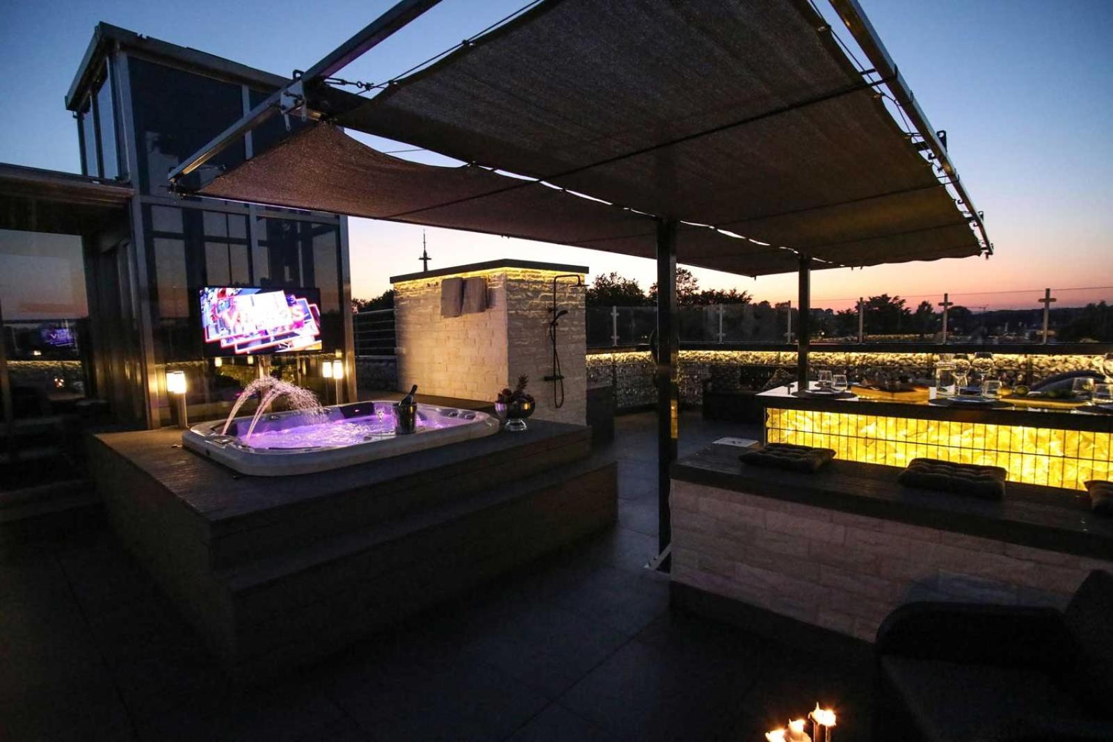 Penthouse - Luxury Resort & Spa パーダーボルン エクステリア 写真
